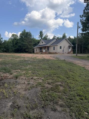 8377 Macedonia Church Road Prosperity SC 29127