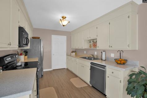 152 Toucan Way Lexington SC 29073-9377