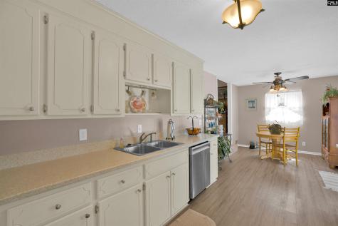 152 Toucan Way Lexington SC 29073-9377
