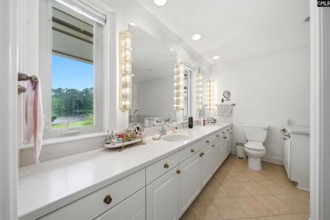 6211 Lakeshore Drive Columbia SC 29206