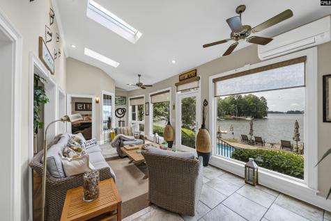 849 Island Point Lane Chapin SC 29036