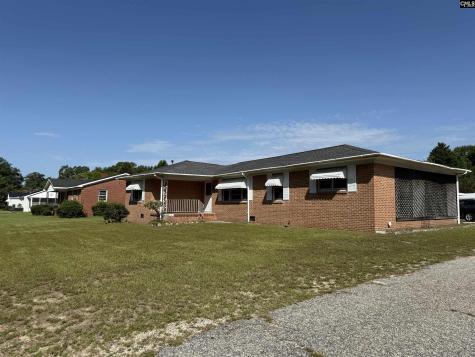 206 W Welsh Street Kershaw SC 29067-1544