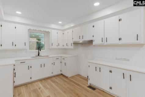 124 W Lakeside Avenue Columbia SC 29203