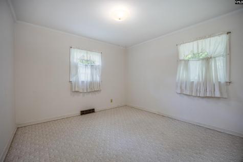 331 Bond Street Batesburg SC 29006