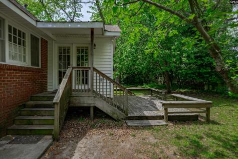 331 Bond Street Batesburg SC 29006
