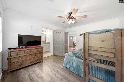 1691 Lakewood Drive Prosperity SC 29127