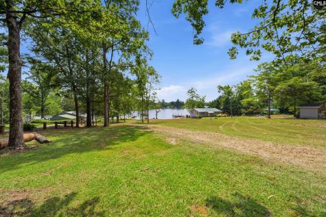 1691 Lakewood Drive Prosperity SC 29127