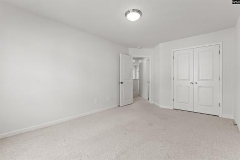 1054 Crescent Moon Loop Hopkins SC 29061
