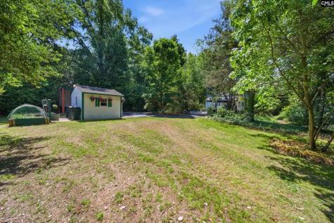 70 Honeysuckle Lane Winnsboro SC 29180