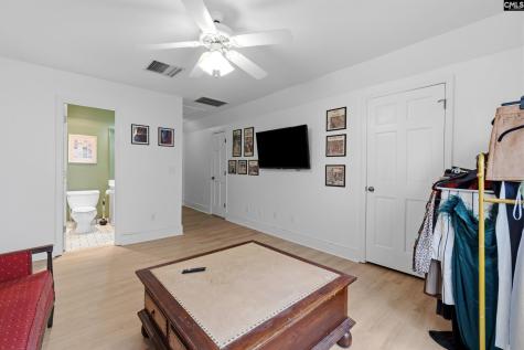 5950 Hampton Leas Lane Columbia SC 29209-1900