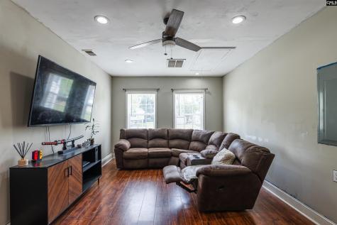 128 Sandy Creek Court Gaston SC 29053
