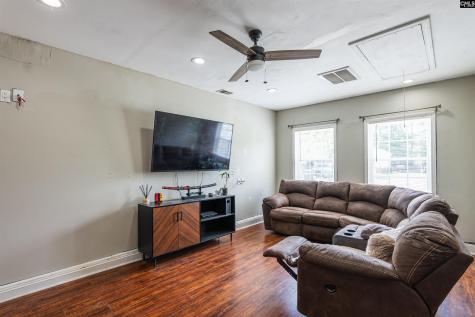 128 Sandy Creek Court Gaston SC 29053