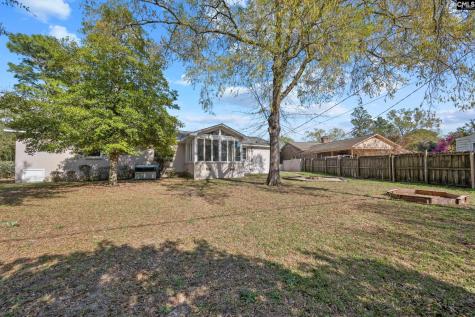 3 Holly Tree Court Columbia SC 29204