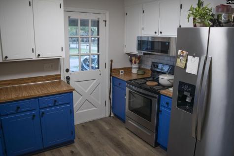 1616 Dogwood Street Cayce SC 29033-2366