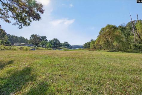 1109 Natures Cove Road Saluda SC 29138