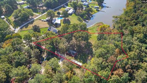1109 Natures Cove Road Saluda SC 29138