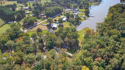 1109 Natures Cove Road Saluda SC 29138