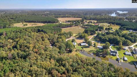 1109 Natures Cove Road Saluda SC 29138