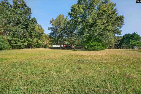 1109 Natures Cove Road Saluda SC 29138