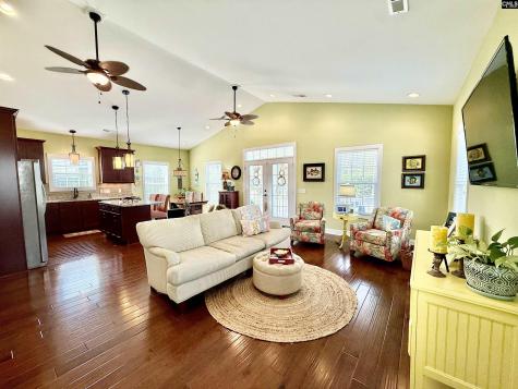1965 24th Avenue N North Myrtle Beach SC 29582