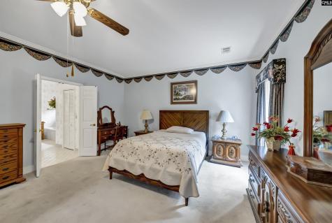 8 Southbury Lane Columbia SC 29209