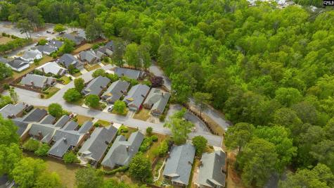 8 Southbury Lane Columbia SC 29209