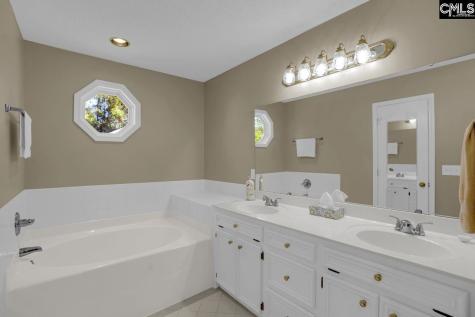 132 Sherwood Drive Lexington SC 29073