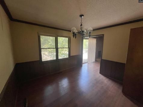 554 Woodland Road Silverstreet SC 29145