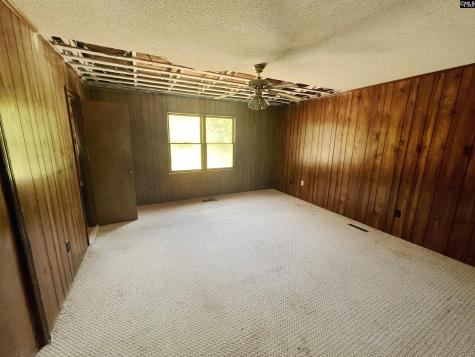 554 Woodland Road Silverstreet SC 29145
