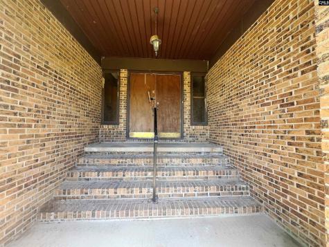 554 Woodland Road Silverstreet SC 29145