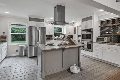 1109 Gardendale Drive Columbia SC 29210
