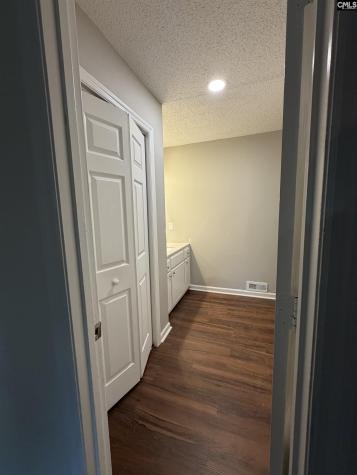 6 Crescent Lane Columbia SC 29212