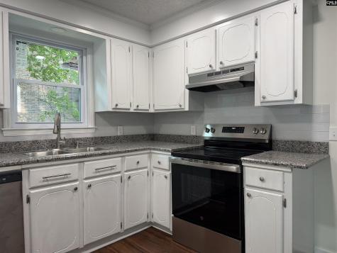 6 Crescent Lane Columbia SC 29212