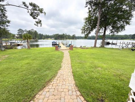 83 Beaufort Shores Prosperity SC 29127