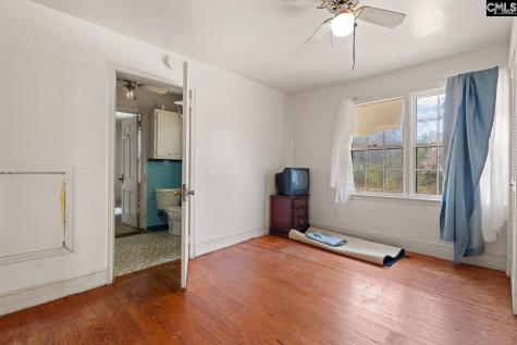 212 Ridge Street Bishopville SC 29010