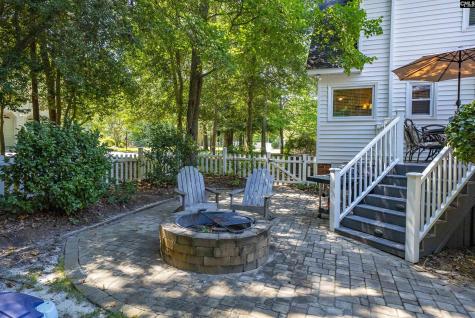 212 Farmington Court Lexington SC 29072
