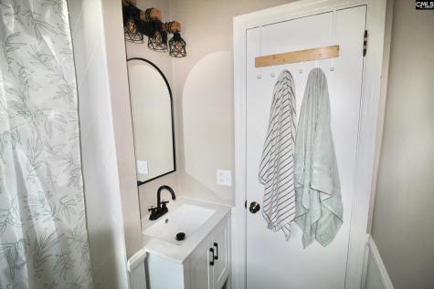 1209 Pine Street Cayce SC 29033