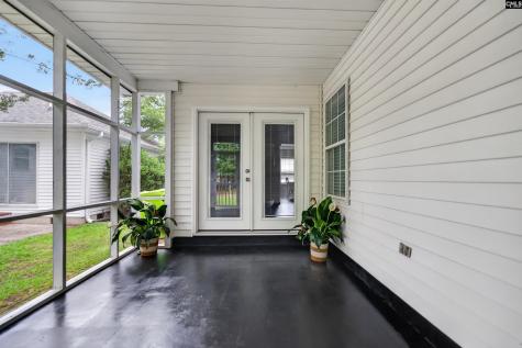 140 Twin Oaks Lane Columbia SC 29209-4241