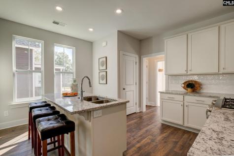 806 Lexington Avenue Cayce SC 29033