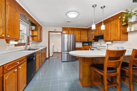 4136 N Lake Cherryvale Drive Sumter SC 29154