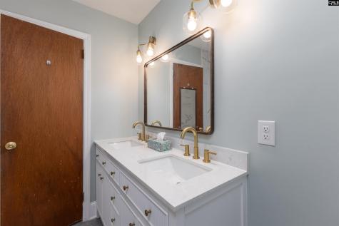 1855 Evelyn Street Cayce SC 29033