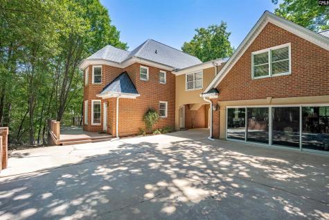 7 Land Stone Court Irmo SC 29063