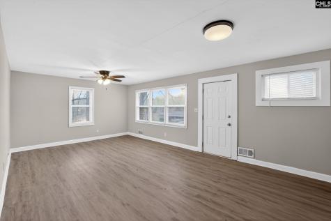 325 Merideth Circle Spartanburg SC 29306-4018
