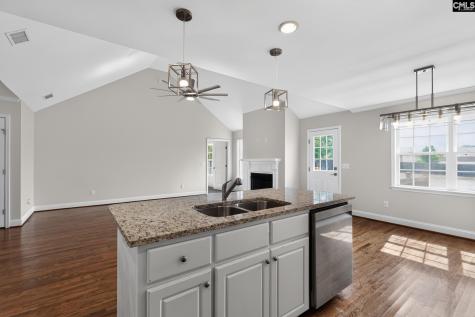 341 W Rapid Run Camden SC 29020