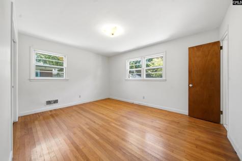 1870 Westmoreland Avenue Florence SC 29505