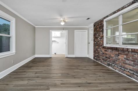 2027 Leesburg Road Columbia SC 29209-2951