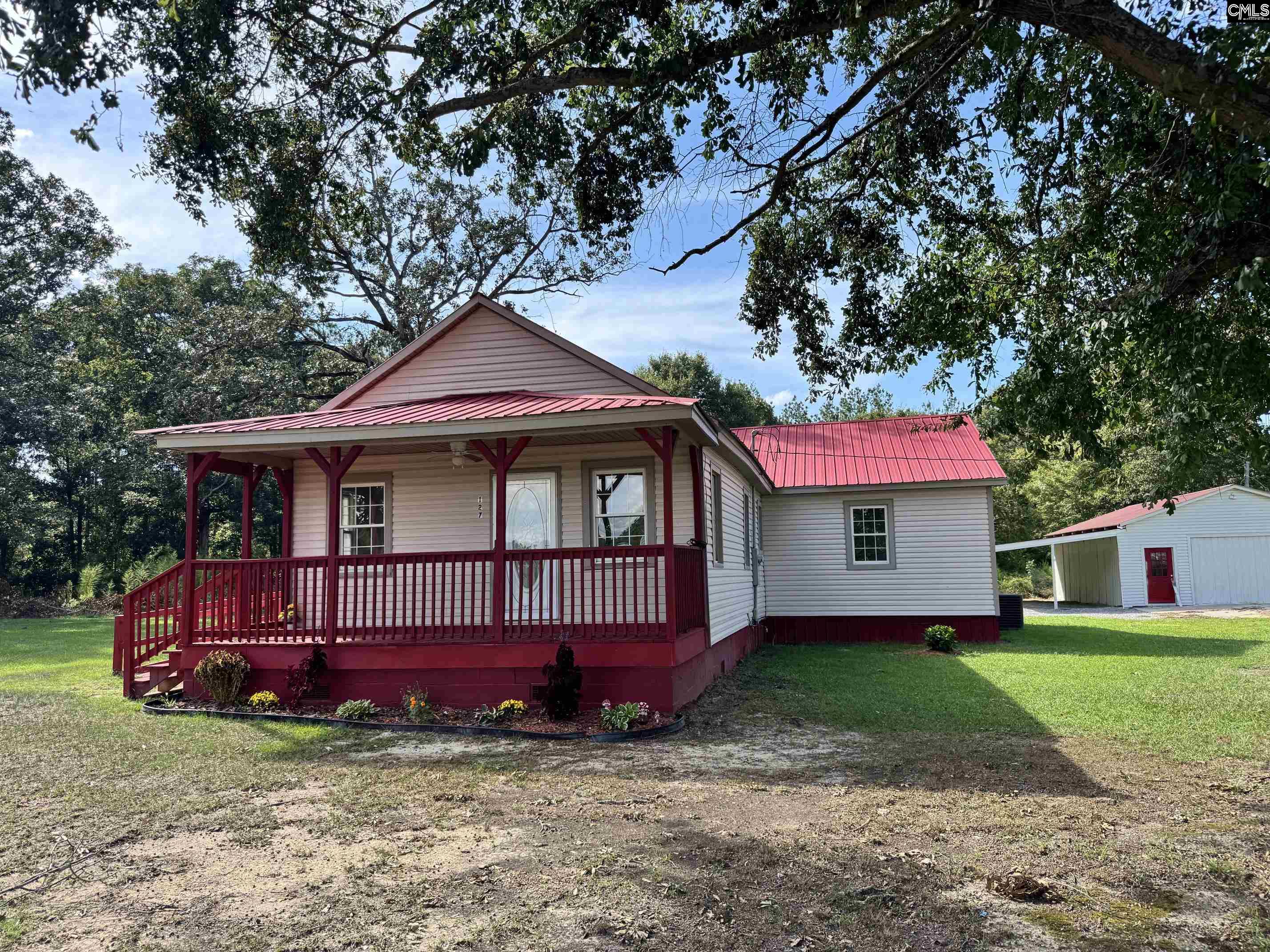 127 Dry Gulch Saluda SC 29138