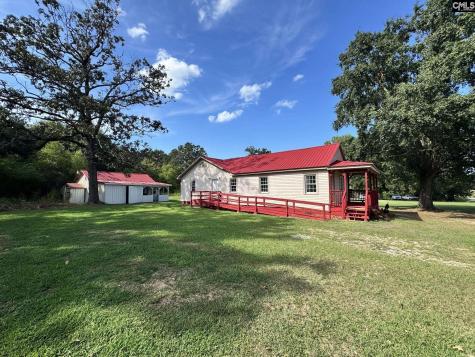 127 Dry Gulch Saluda SC 29138