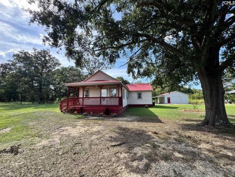 127 Dry Gulch Saluda SC 29138