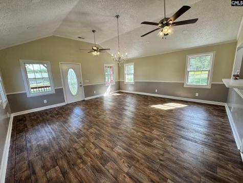 127 Dry Gulch Saluda SC 29138